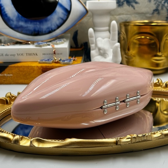 🆕 LULU GUINNESS 🧿 NWOT Iconic Lips Perspex Clutch - Blush Pink - Picture 12 of 16